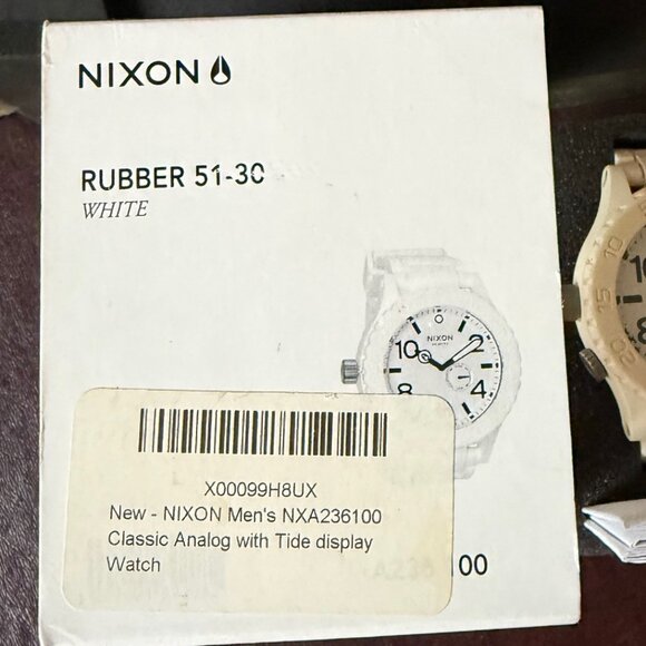 Nixon 51-30 Mens Classic Analog Watch - Picture 7 of 9
